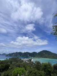 เกาะพีพี…สวรรค์กลางอันดามัน 🌴