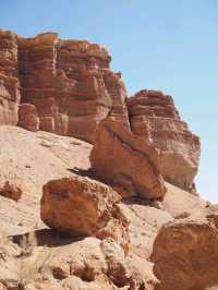 ⛰️ 大自然がつくり出す奇跡・チャリンキャニオン