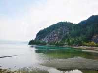 溫哥華波特灣省立公園:海水湛藍🌊