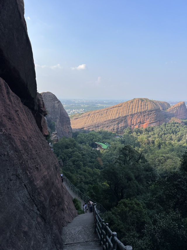 🇨🇳 Guifeng Scenic Spot — A Hidden Danxia Wonderland Near Shangrao, Jiangxi