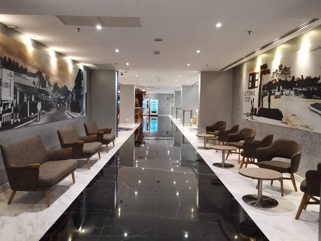 ποΈ Holiday Inn Express & Suites Johor Bahru by IHG β Smart Stay in the Heart of JB ποΈ Holiday Inn Express & Suites Johor Bahru by IHG β Smart Stay in the Heart of JB