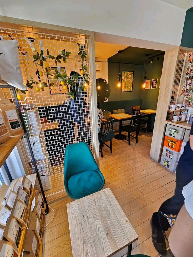 Lokal Cafe | 바르샤바, 폴란드