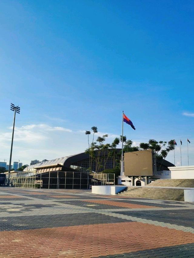 Discover Architecture Walk🚶Sunny Johor Snap 📸