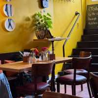 ☕ Quintessential English High Tea on the Canal