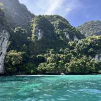 Острова ПхиПхи, Пхи-Пхи- ле, Майя Бэй