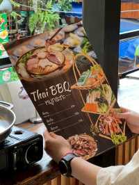 หมู่บ้านเล็กๆที่รายล้อมไปด้วยธรรมชาติสีเขียว