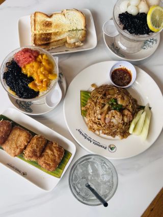 PEANUTS & ANCHOVIES CAFE KUCHING — THE UNDERRATED GEM THAT DESERVES A BIGGER SPOTLIGHT! 