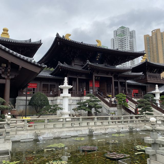 被譽為港版金國寺的志蓮淨苑