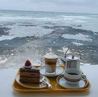 제주 구좌읍 바다를 마주한 감성카페“비수기애호가”