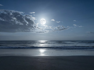 Bring your loved ones, 🌕✨ Buck Moon Magic in Jacksonville, Florida | 1 Night • 2 Days 🌴🌊