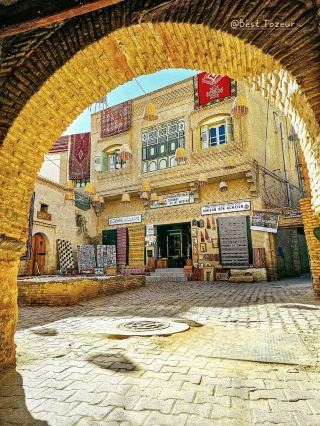 The Desert Oasis of Palms: Tozeur, Tunisia 🇹🇳🌴