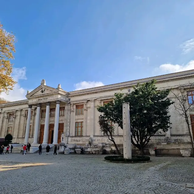 🏛️ Exploring the Treasures of Istanbul! 🌍🔍


