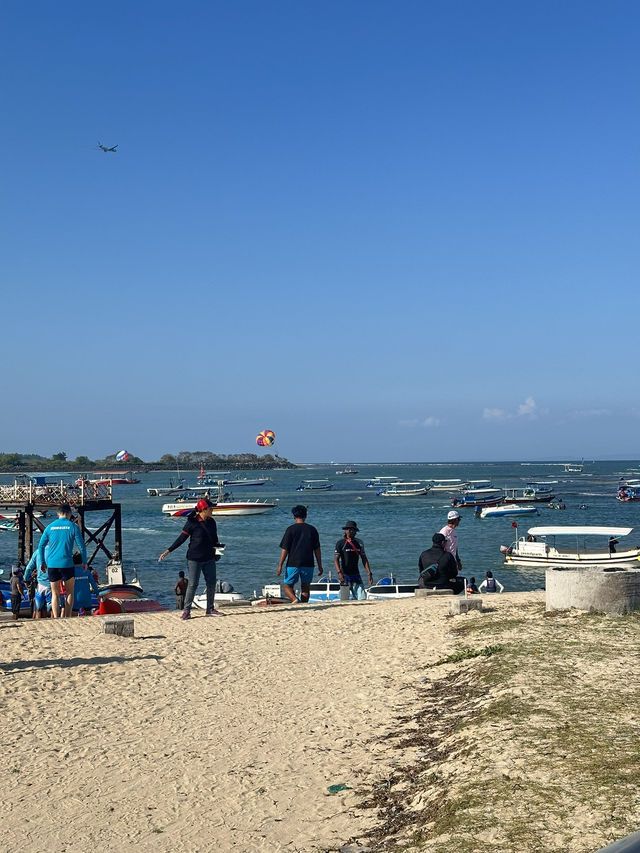 【Nusa Dua beach 努沙牡瓦海灘: 水上活動Paragliding 觀看整個大海！】