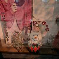 Christmas Window Displays on Liguria Street in Taranto!  
