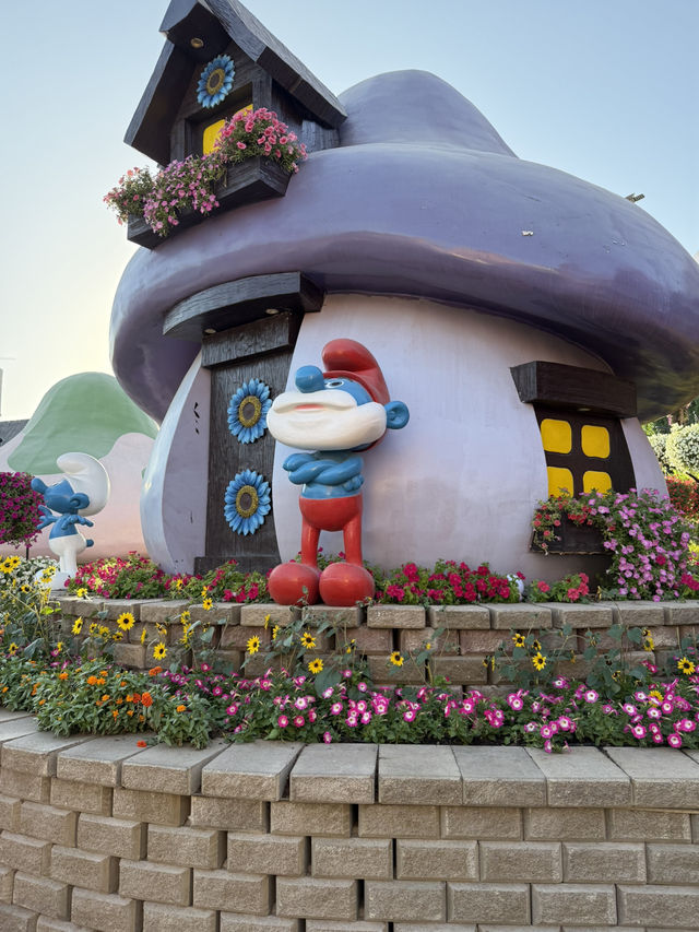 Dubai Miracle Garden: A Floral Wonderland! 🌸✨🇦🇪