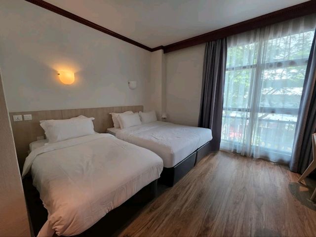 “Cozy Central Singapore Retreat”