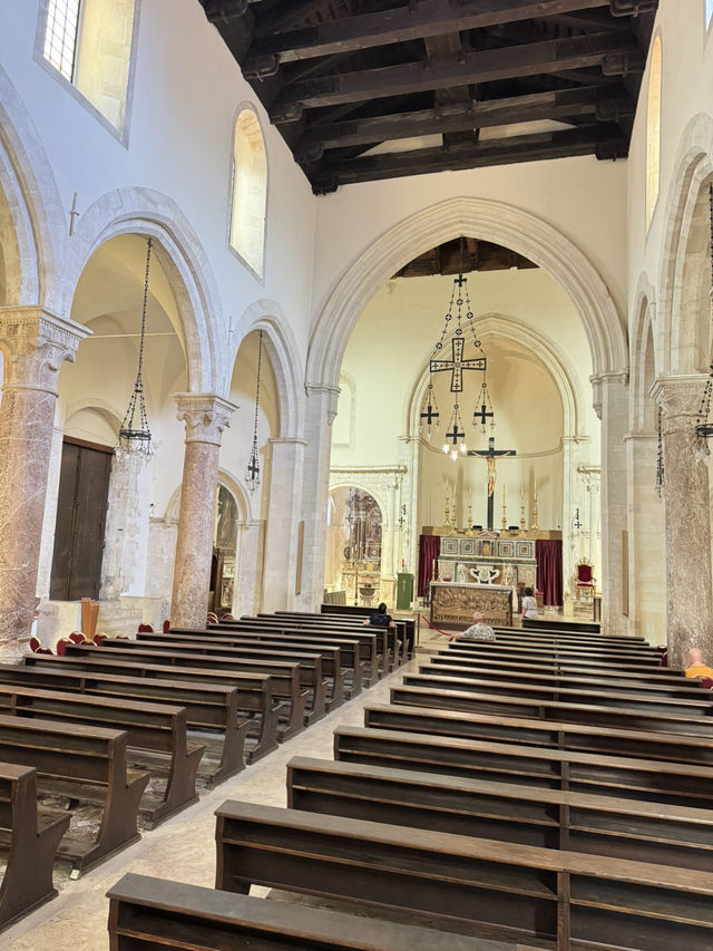 Taormina Cathedral - Beautiful little church with some great art