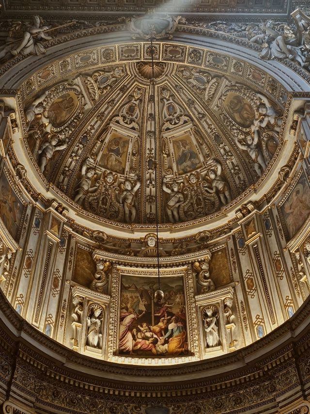 Discovering Cattedrale di Sant'Alessandro Martire in Bergamo: A Jewel of Italian Baroque