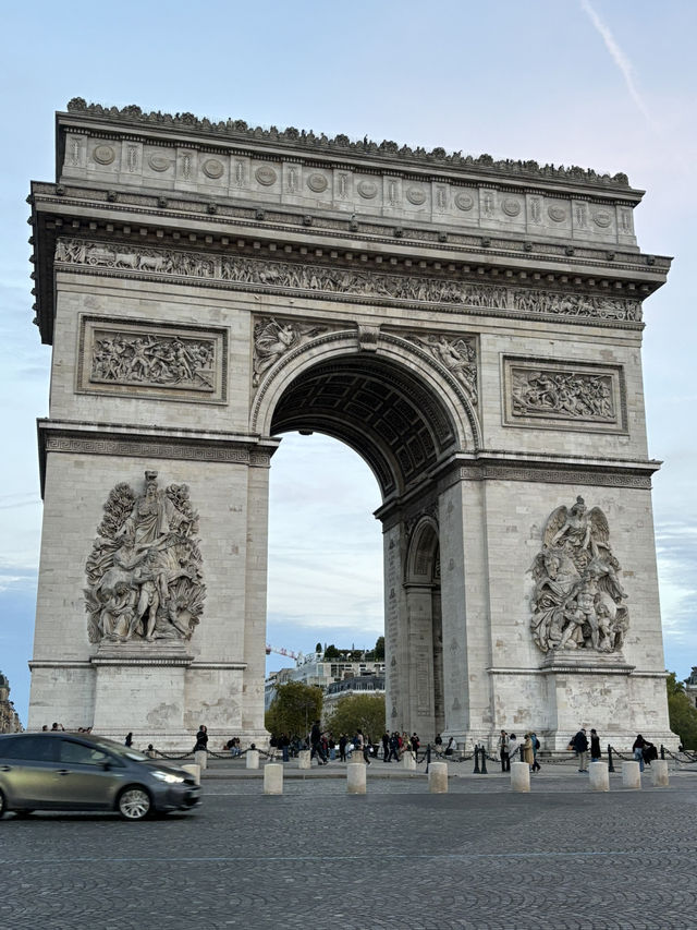 1 Day trip to paris.