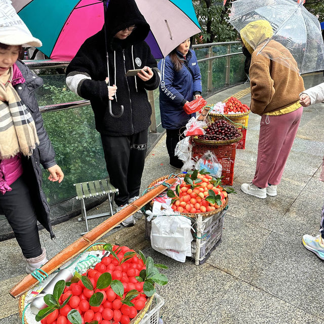 astonishing ChongQing ( Hong Ya Dong )