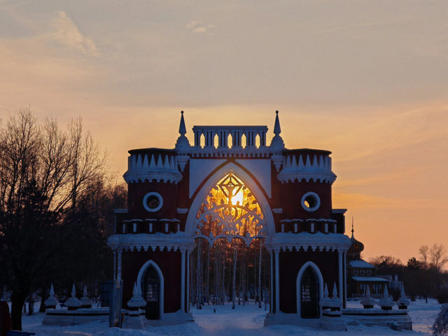 童話走進現實！在哈爾濱遇見飄雪的夢幻城堡