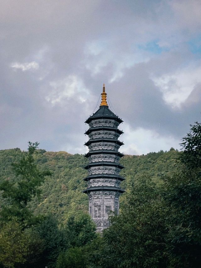 原來寺廟可以這麼美—寧波雪窦寺
