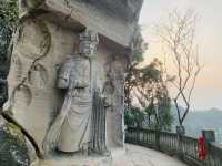 趙宋遺風吹萬古，虎頭山上綻光芒--安岳茗山寺