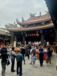 <《台灣獨尊的鹿港天后宮》