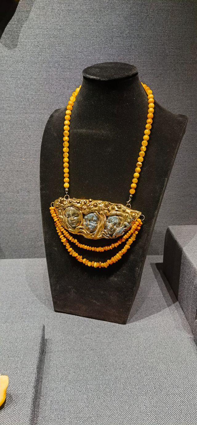 天津博物館之瞬間與永恆-波蘭琥珀文化藝術展