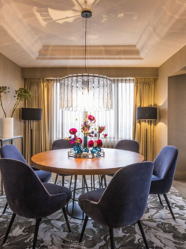 🌟 Amsterdam's Chic Sleeps: Hotel Okura's Luxe Experience 🌟