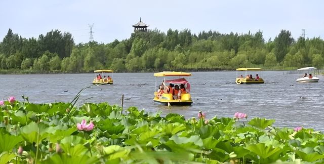 長春北湖濕地公園 -- 國家4A級旅遊景區。