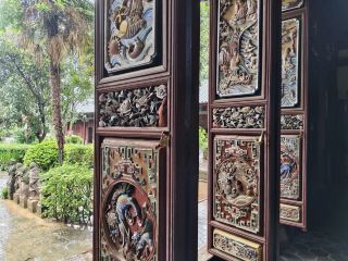 Checked in at De Feng Temple in Yao'an, Yunnan.