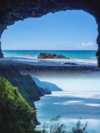 The mountains and seas of Kauai are truly unforgettable. 