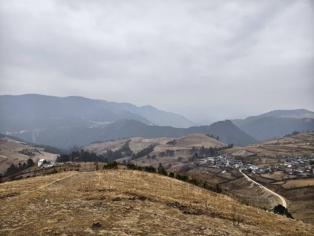 哈巴雪山