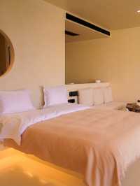 本來以為麗江已經夠美了，直到我住進風景裡