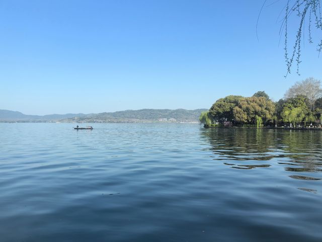 杭州西湖嘅春天景色