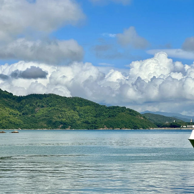 《30分鐘穿越！從高樓到碧海的港島浪漫》