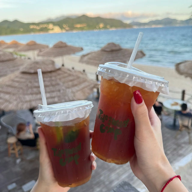 #海邊度假 #愜意海島生活 #玻璃海