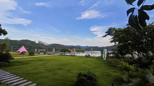 住進山水畫卷中，感受愛樹慈湖書院的療癒時光