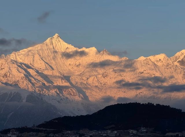 7月14日更新梅里雪山日照金山預測|最新路況