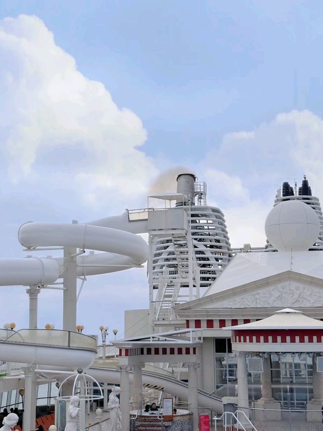 Hong Kong Departure | 🚢 World Dream Cruise Ship🤩