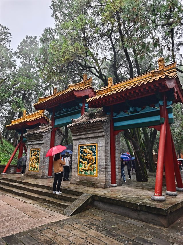 文脈悠長的黃帝陵