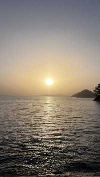 千島湖的藍綠美學 周末逃離城市計劃get!這裡的湖水清澈見底,連呼吸都是甜的~ - 必打卡景點