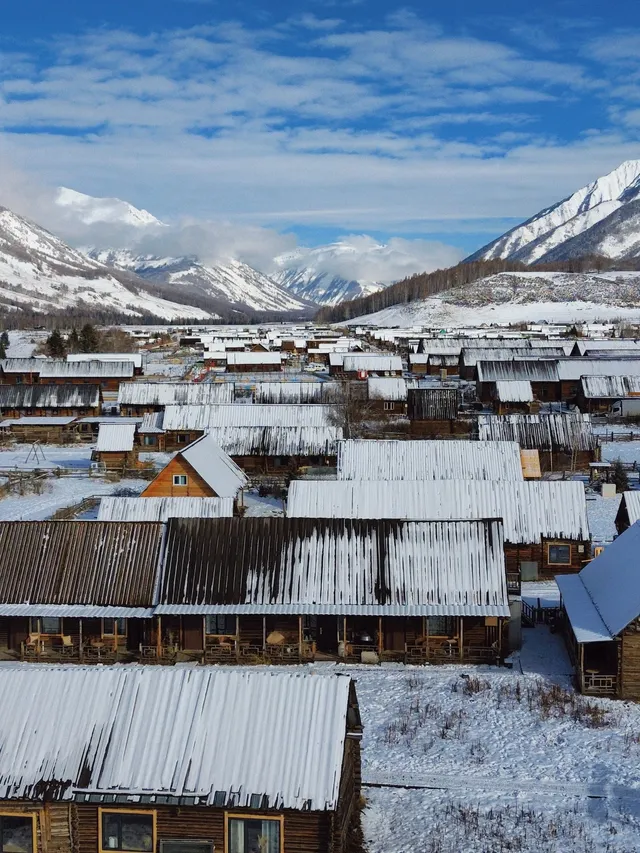 11.26實拍冬天的阿勒泰真的美到封神!! 11.26實拍冬天的阿勒泰真的美到封神!!