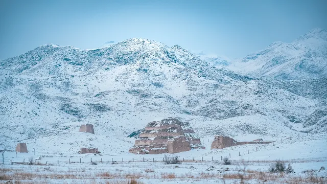 救命!雪後西夏陵是穿越千年的寂靜詩篇 救命!雪後西夏陵是穿越千年的寂靜詩篇