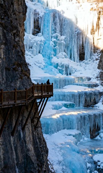 화산의 팔 진령빙혼화병, 《산해경》 빙설신화 현장 해제