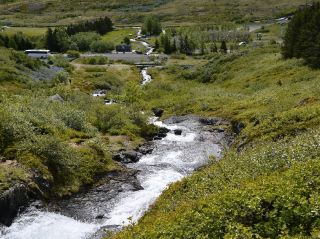 Bunarfoss Travel Guide: Exploring Hidden Waterfalls