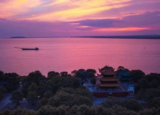 岳陽文旅の無料入場特典、15の景区でファンをもてなす