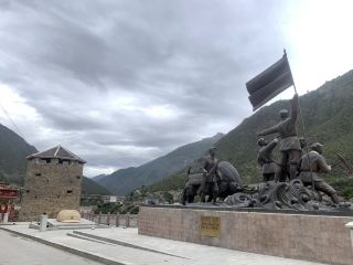 Jiangda County, Changdu, Tibet | First stop on the 317 highway into Tibet: A complete guide to tickets, accommodation, and food.