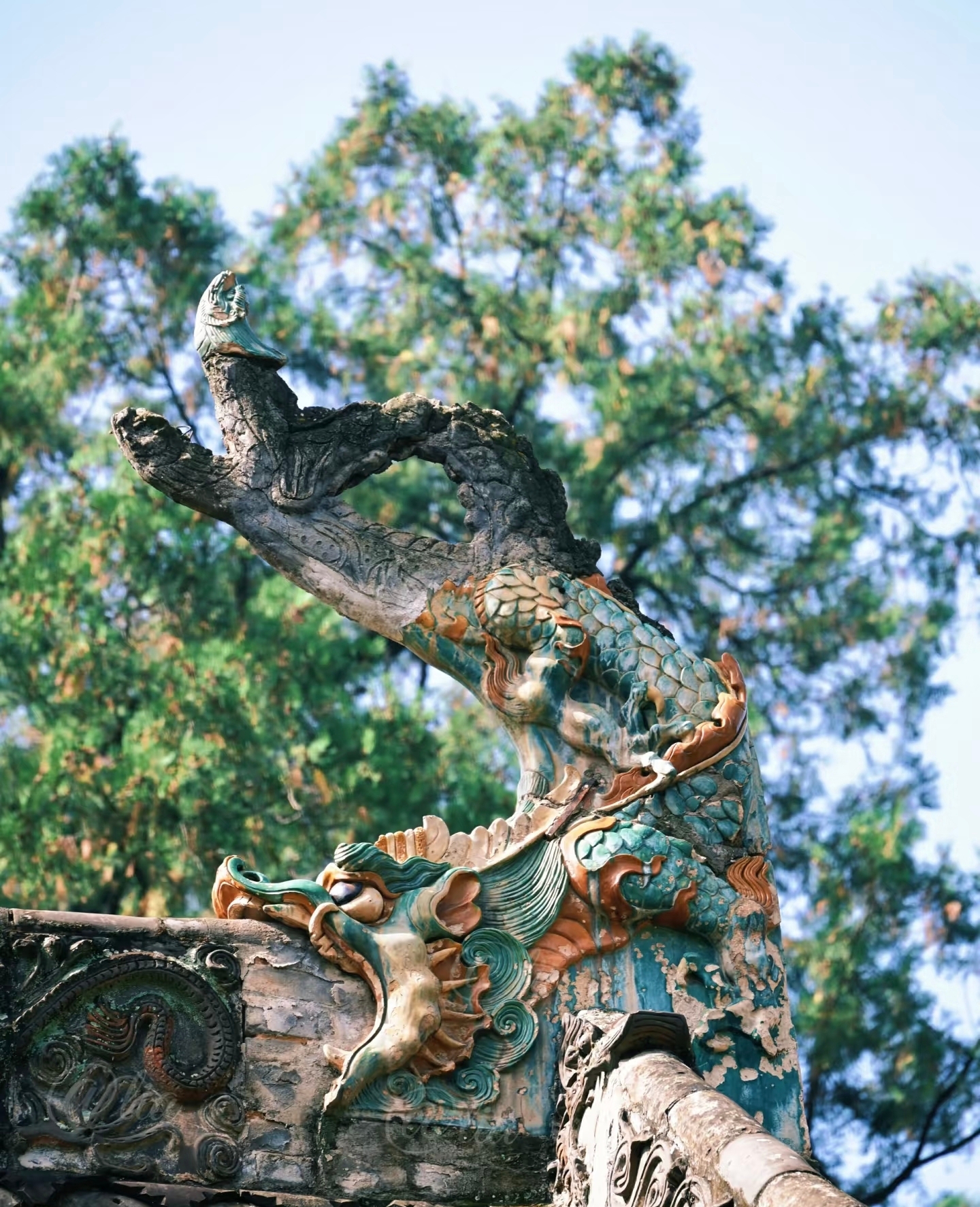 Không chỉ có Vân Cương mới đẹp đến ngh breathtaking! Chùa Nhị Tiên ở Nam Cun cũng là một thắng cảnh đáng chiêm ngưỡng!